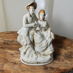 Vintage Victorian Porcelain Couple Cream and Gold Figurine Collectible Statue